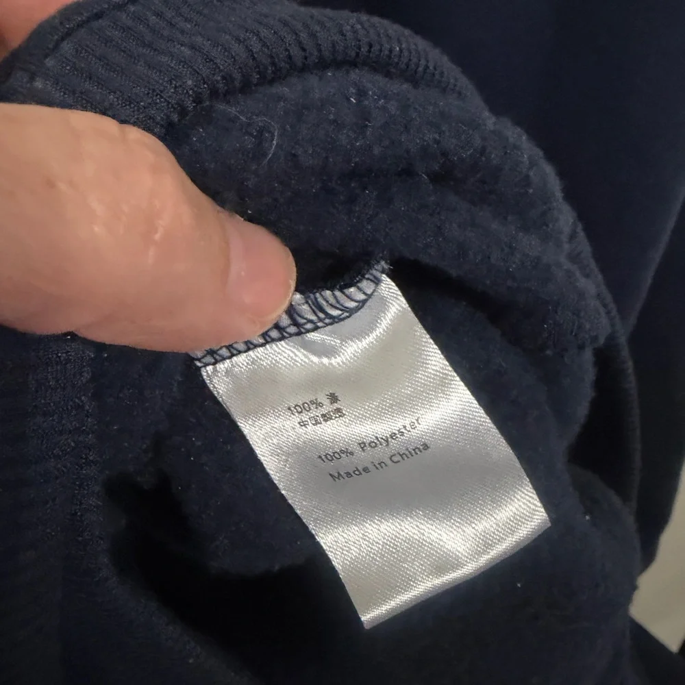 Great condition XL Benson Boone Tour 2024 Navy Hoodie. Fireworks & Rollerblades - Picture 6 of 7